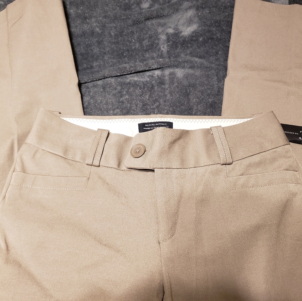 New with tags Banana Republic  trouser